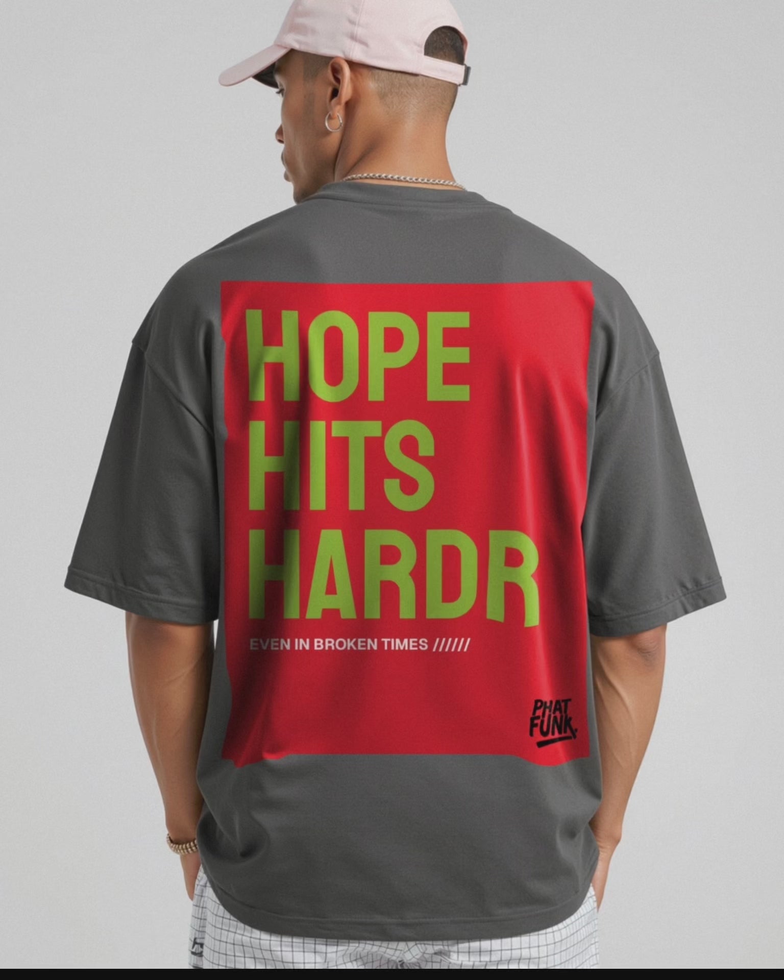 HOPE HITS HARD® TEE Oversized T-shirt Grey-5